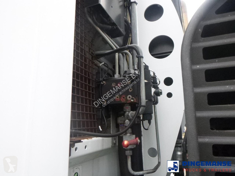 Engin de voirie Mercedes 2629 6x2 RHD Faun...