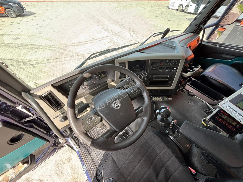 آلة لصيانة الطرق Volvo FM 460 8x4*4 ZETTERBERGS...