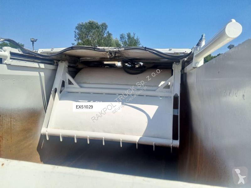 Engin de voirie Nissan NT400/ MODEL35.12...