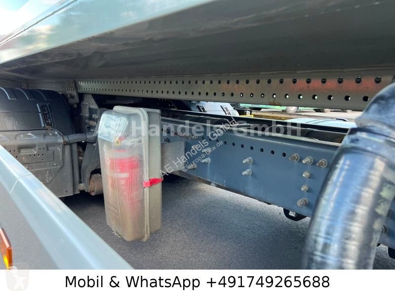 آلة لصيانة الطرق Scania R 410  Faun...