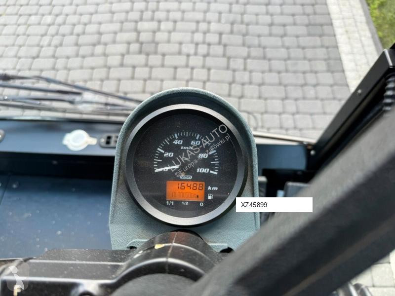 Veicolo per la pulizia delle strade Mathieu...