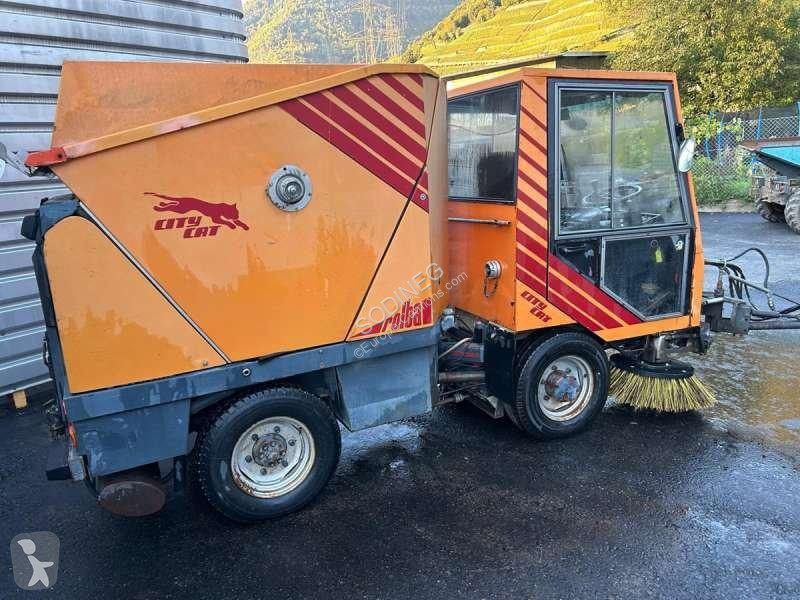 آلة لصيانة الطرق Rolba  K1500 CITY CAT