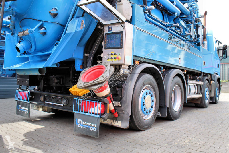 آلة لصيانة الطرق Scania 450 8x2 Wiedemann...