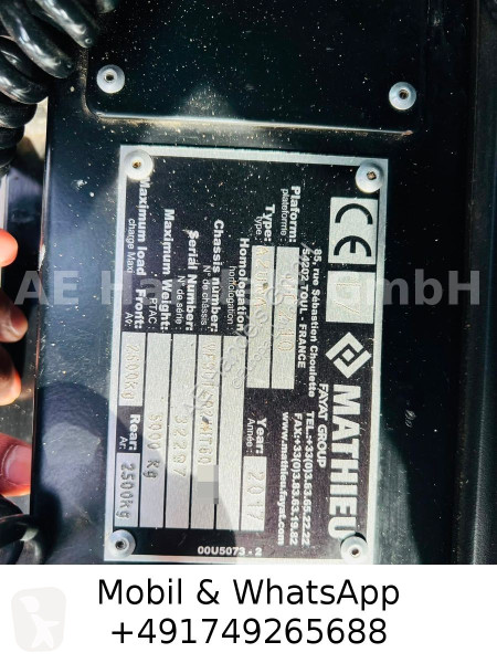 Engin de voirie  Mathieu Azura Flex MC210...