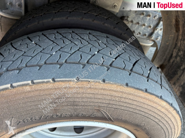 Коммунальная техника  MAN TGM 15.250 4x2 BL CH