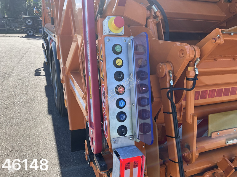 Vägmaskiner Volvo 330 VDK 23m³