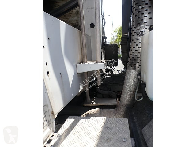 Vehículo de limpieza viaria Renault D19