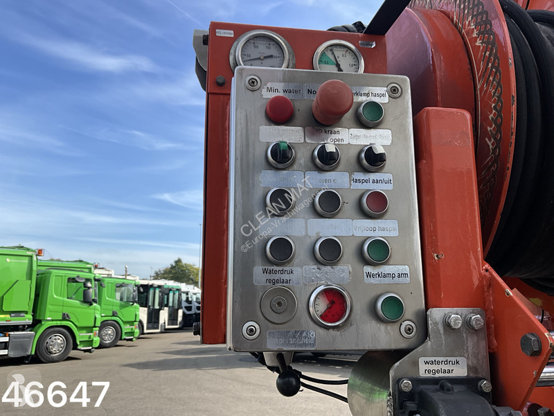 آلة لصيانة الطرق DAF CF 360 VDP 8m³...
