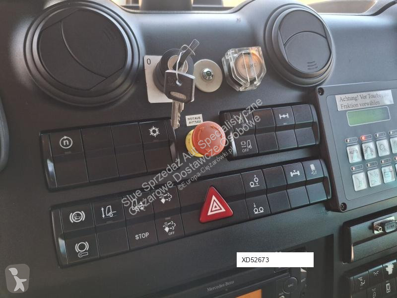 Utilaje pentru drumuri Mercedes Medium XLS...