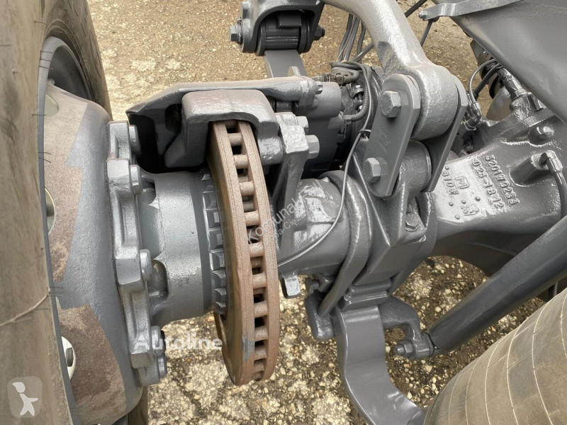 Utilaje pentru drumuri Volvo RL200