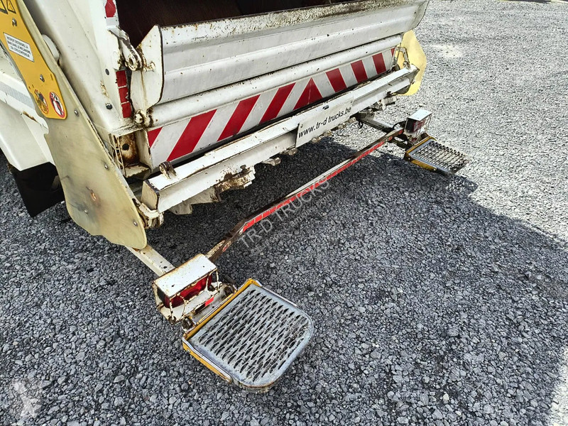 Silniční stroje Volvo 330 GARBAGE TRUCK - GOOD...