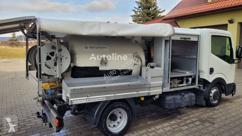 Silniční stroje Nissan Defco Combi 3,5t