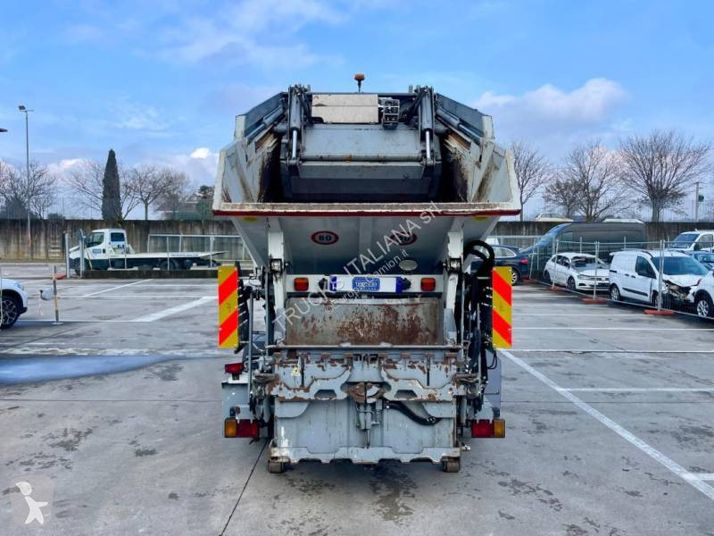 Vägmaskiner Isuzu