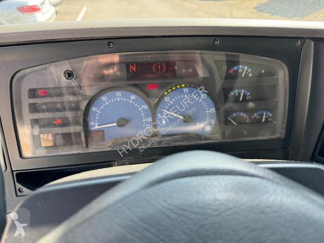 Vägmaskiner Renault 320 DCI