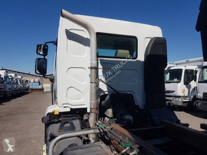 Engin de voirie Renault