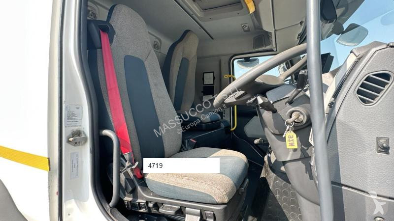 Utilaje pentru drumuri Volvo FE 250