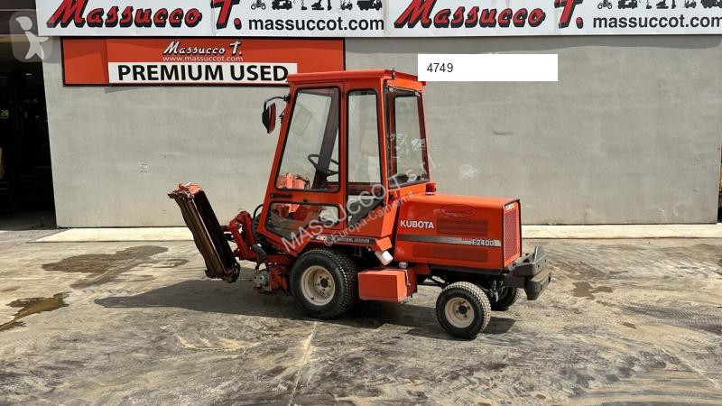 Silniční stroje Kubota F2400