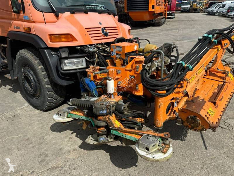 Utilaje pentru drumuri Mercedes