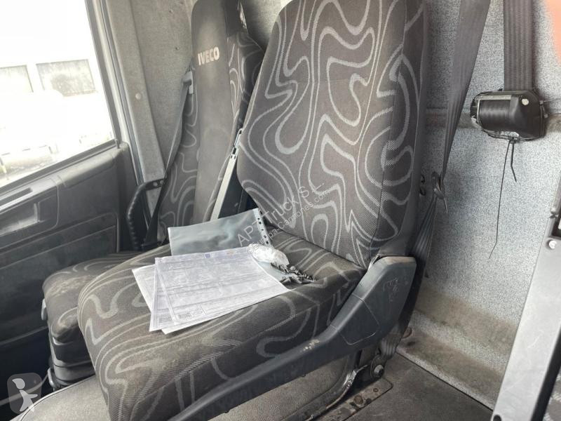 Utilaje pentru drumuri Iveco 330