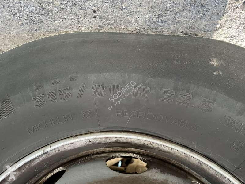 Gemeentevoertuig Renault PREMIUM