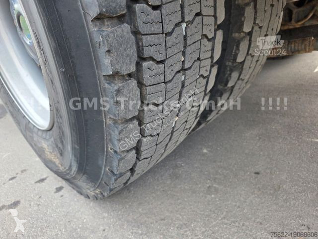 Vägmaskiner MAN TGS / 4X4 ALLRAD / Kipper + Kran