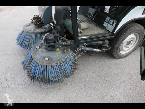 Utilaje pentru drumuri Boschung S2
