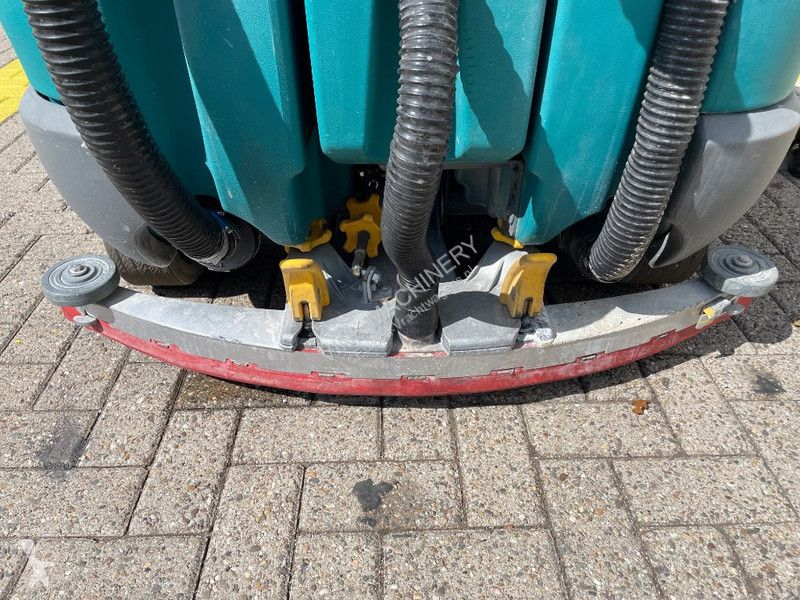 Gemeentevoertuig Tennant T 16