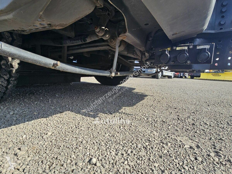 Silniční stroje Mercedes