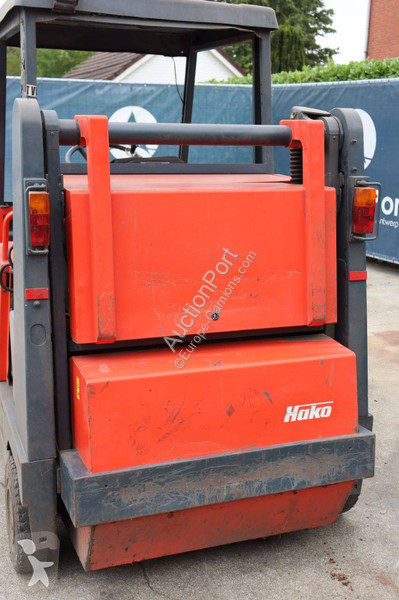 Silniční stroje Hako 1450E