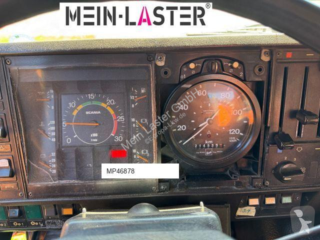 آلة لصيانة الطرق Scania 112
