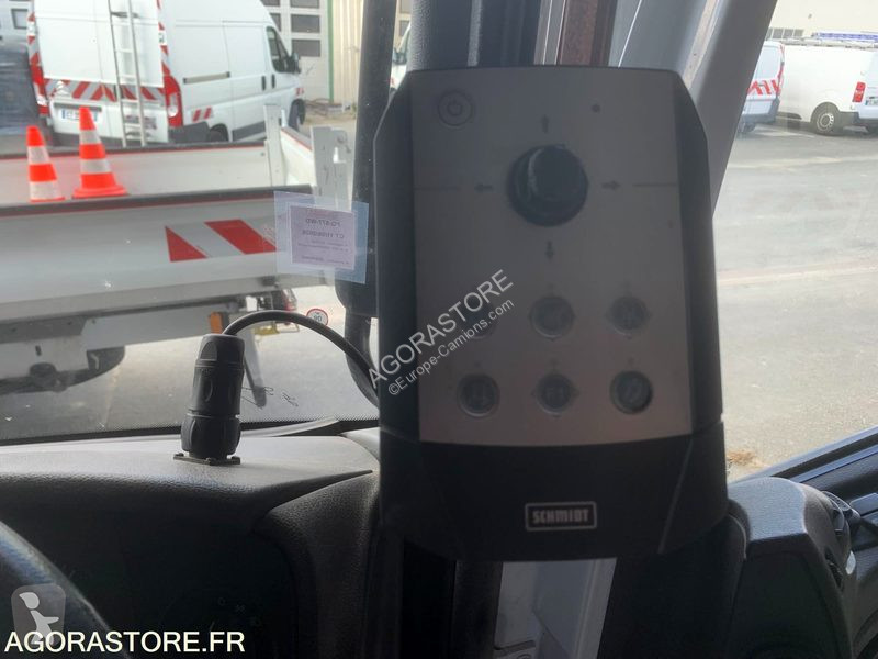 Mercedes 1524 road network trucks