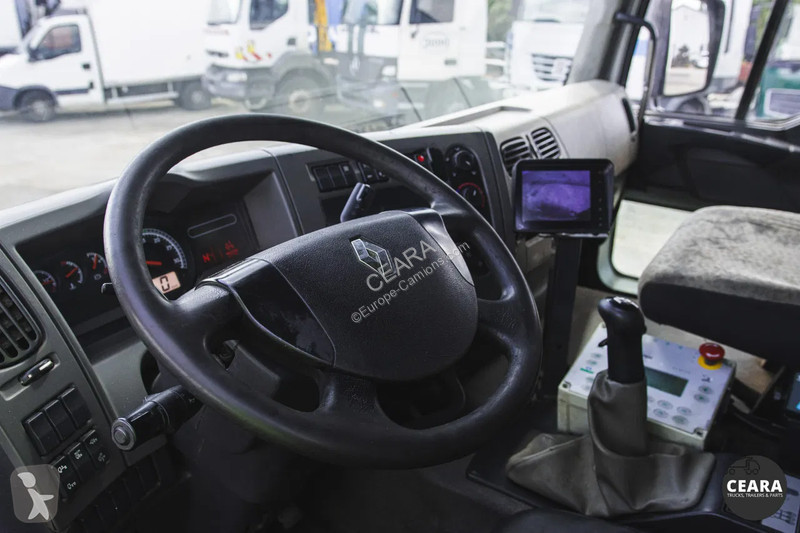 آلة لصيانة الطرق Renault 310 dXi BOM SEMAT...