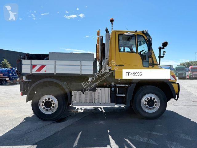 آلة لصيانة الطرق Unimog U serie 427 4x4 Tipper...