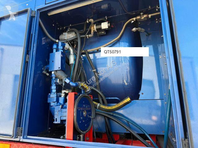 آلة لصيانة الطرق Mercedes RECycler 410