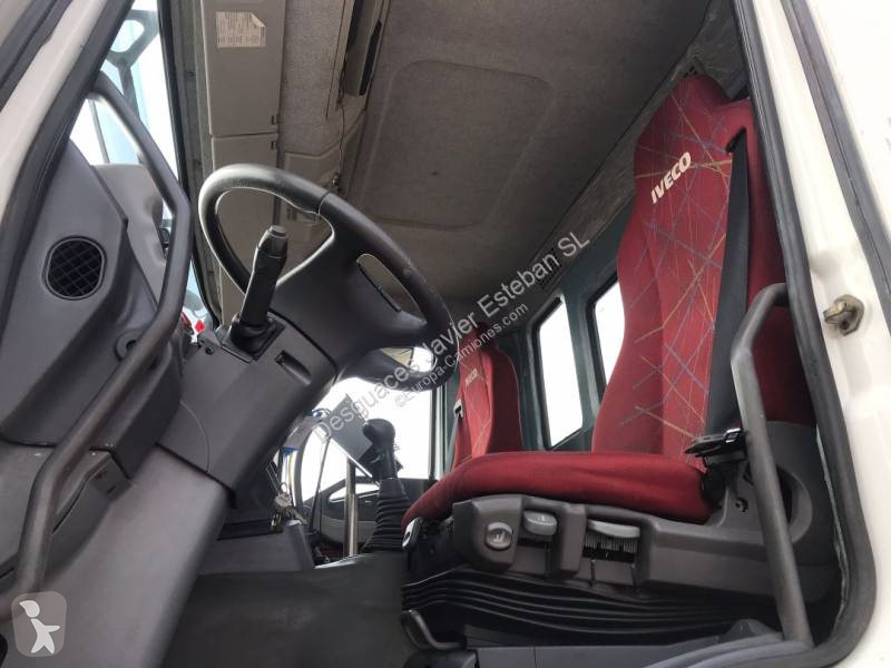 Engin de voirie Iveco