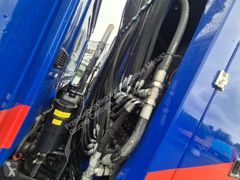 Engin de voirie Scania P340 LB 6X2*4 / JOAB...