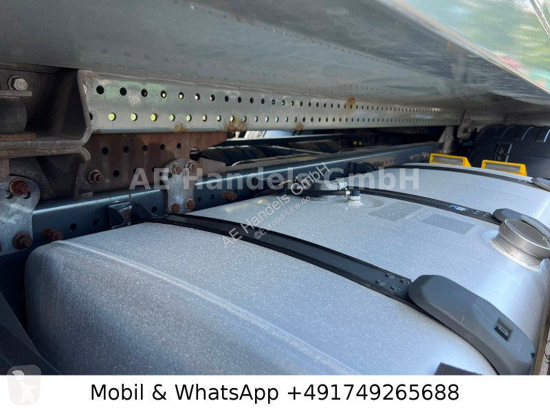 آلة لصيانة الطرق Scania R 410  Faun...