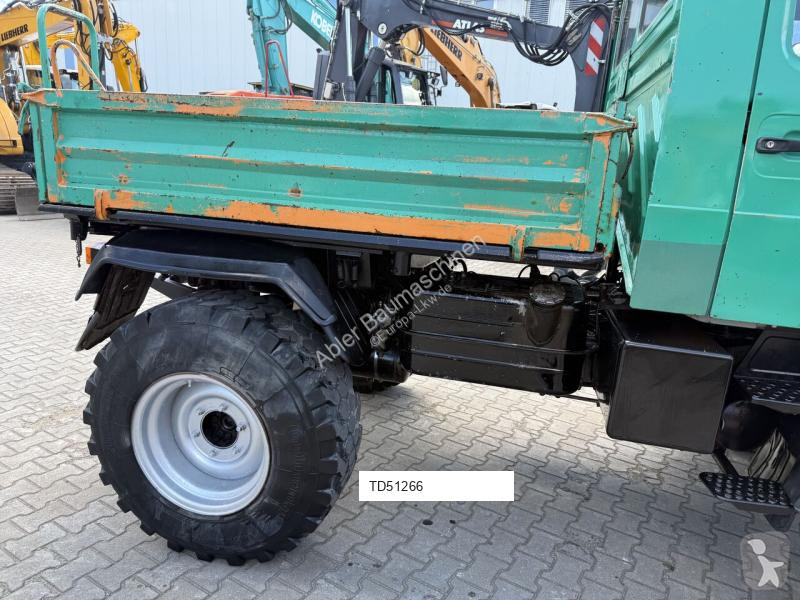 شاحنة Mercedes U1200 Unimog