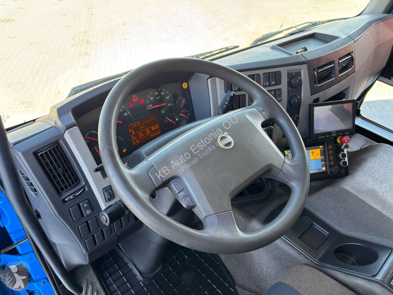 Engin de voirie Volvo 320 6x2*4 Joab Anaconda...