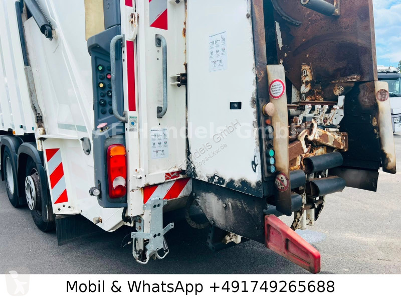 Engin de voirie Mercedes 2533 M BL Faun Zöller...