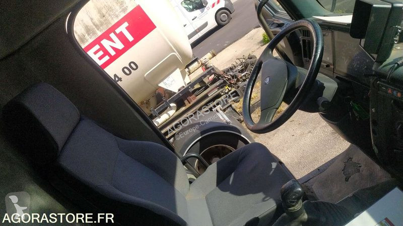 Komunálne vozidlo Renault PREMIUM