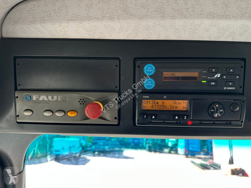 Engin de voirie Mercedes 2533 6x2 FAUN...