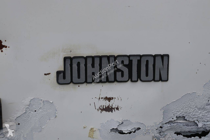 Vehículo de limpieza viaria Johnston Compact