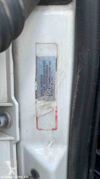Engin de voirie Volkswagen POLO