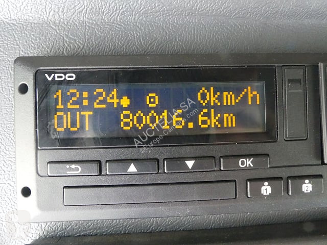 Vehículo de limpieza viaria Renault D19