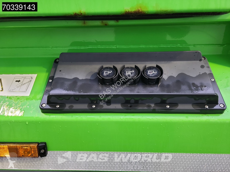 آلة لصيانة الطرق Mercedes 2532 6X2 Geesink...