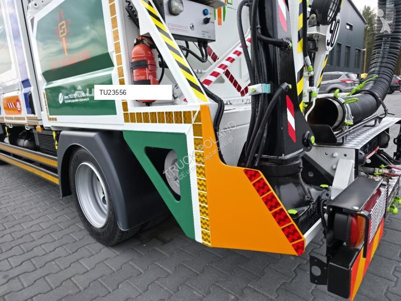 Silniční stroje Mitsubishi CANTER RSP odkurzacz...