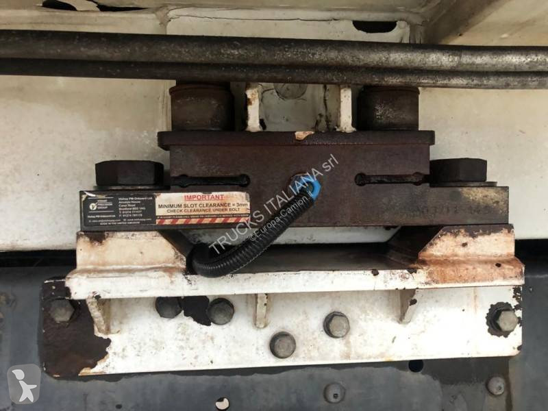 Silniční stroje Iveco 70C14 GUIDA A DESTRA...