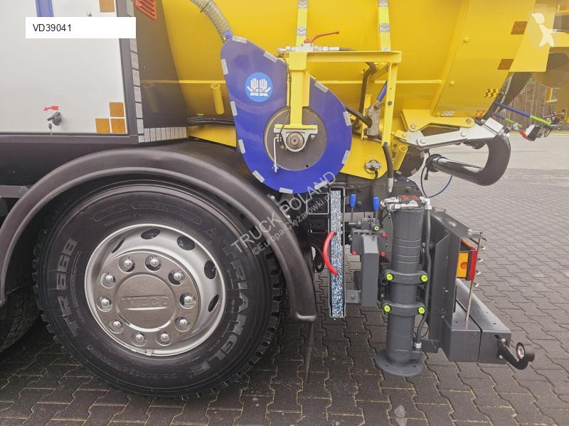 Silniční stroje Iveco COMBI