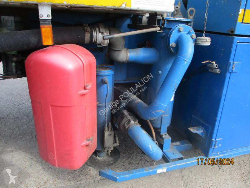 Vägmaskiner Samro  SREM HYDROCUREUR cuve 15m3